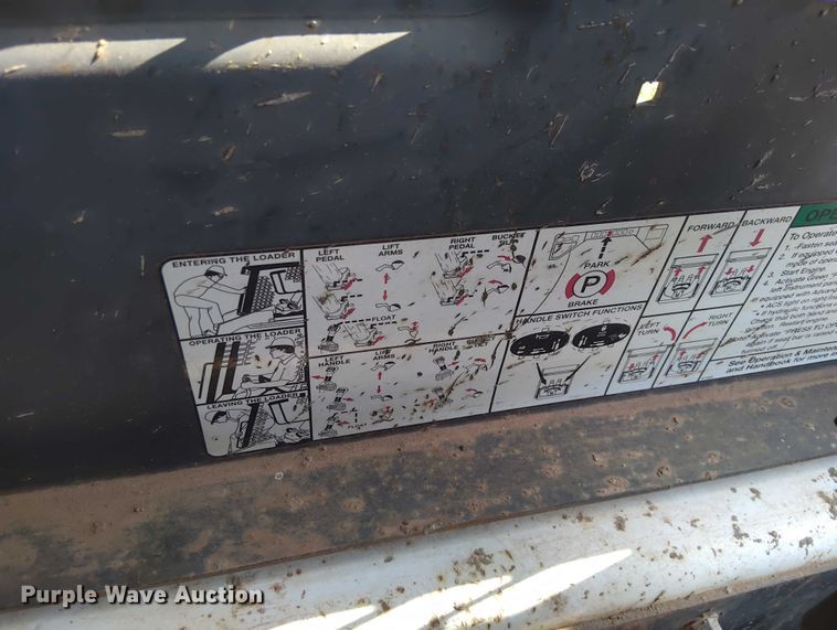 image for item EQ1407 2003 Bobcat S185 skid steer loader