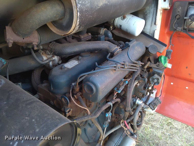 image for item EQ1407 2003 Bobcat S185 skid steer loader