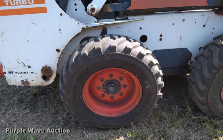 image for item EQ1407 2003 Bobcat S185 skid steer loader