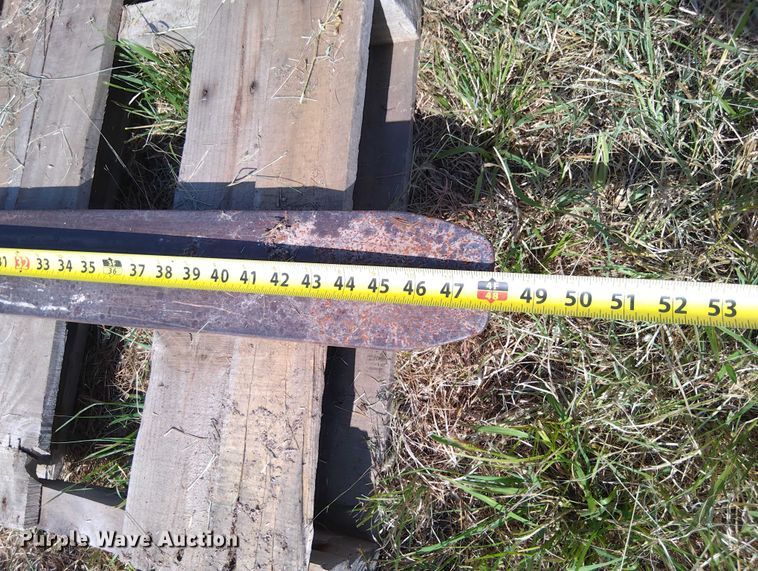 image for item EQ1407 2003 Bobcat S185 skid steer loader