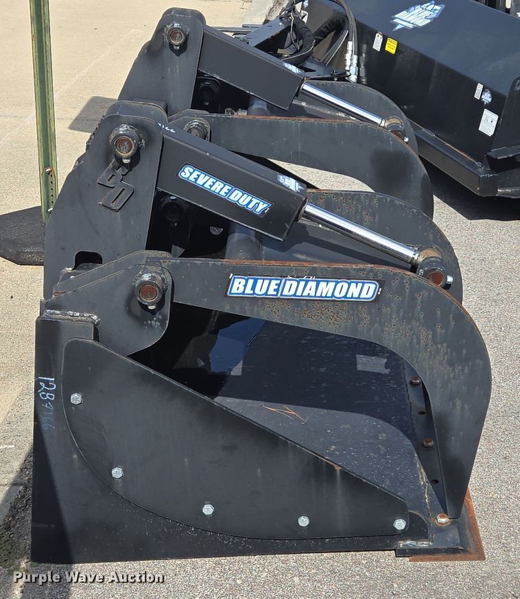 image for item EQ2612 Blue Diamond 106444 skid steer grapple bucket