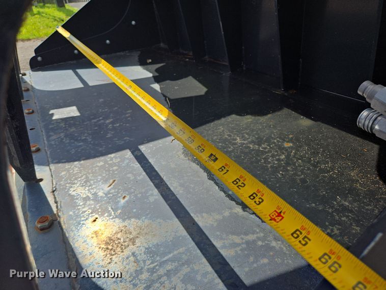 image for item EQ2612 Blue Diamond 106444 skid steer grapple bucket