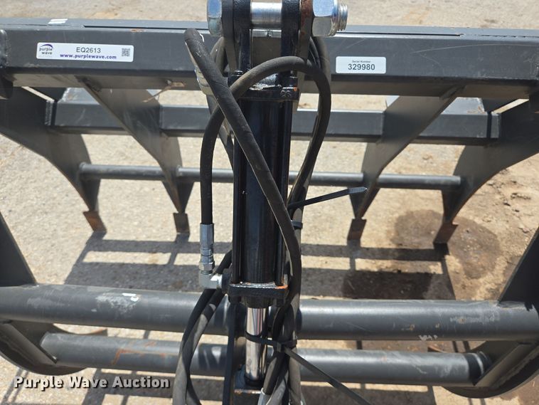 image for item EQ2613 Skid steer grapple rake