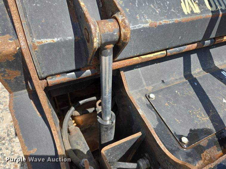 image for item EQ2615 Caterpillar HM208 Mulcher 