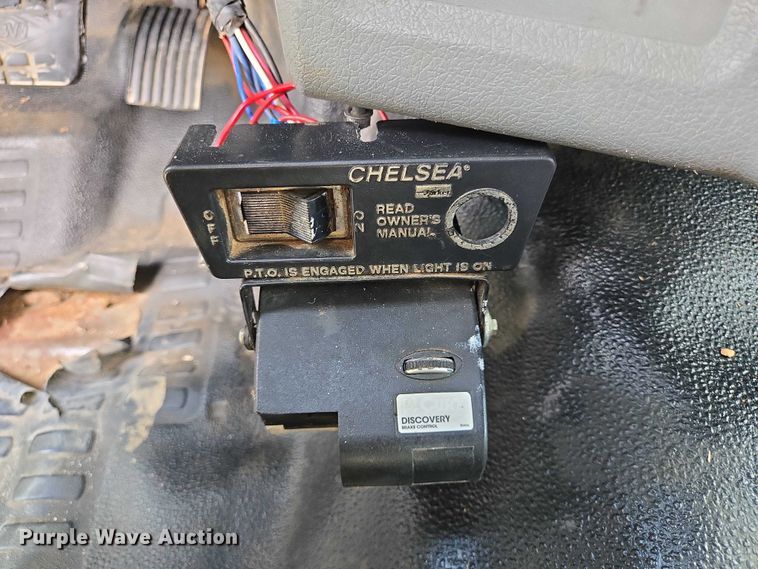 image for item EQ2629 2015 Ford F750 dump truck