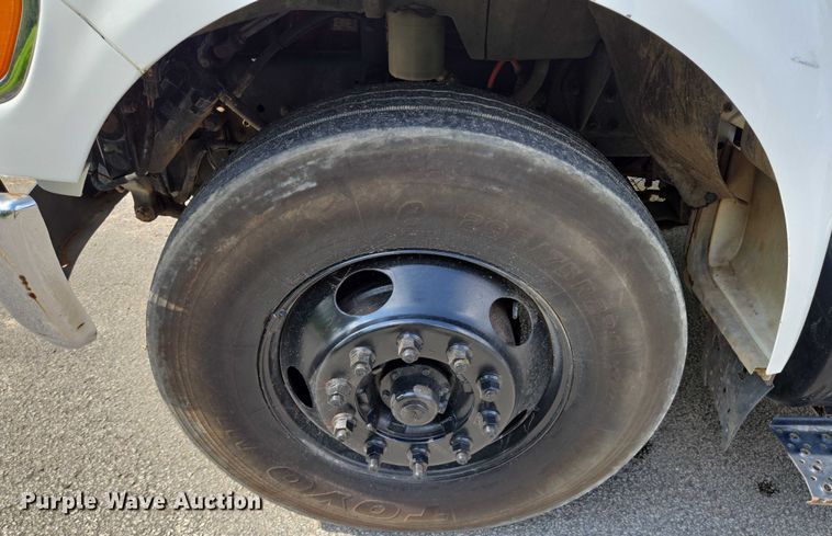 image for item EQ2629 2015 Ford F750 dump truck