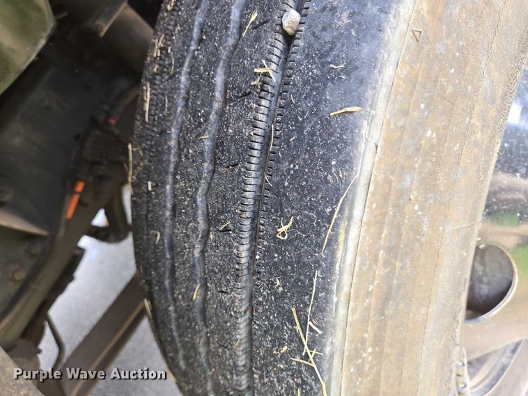 image for item EQ2629 2015 Ford F750 dump truck