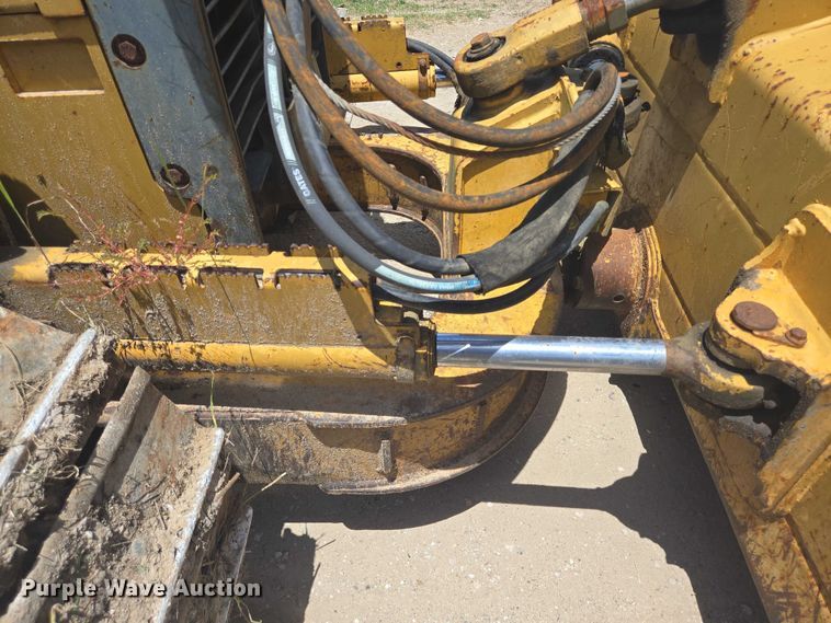 image for item EQ4086 John Deere 550J dozer