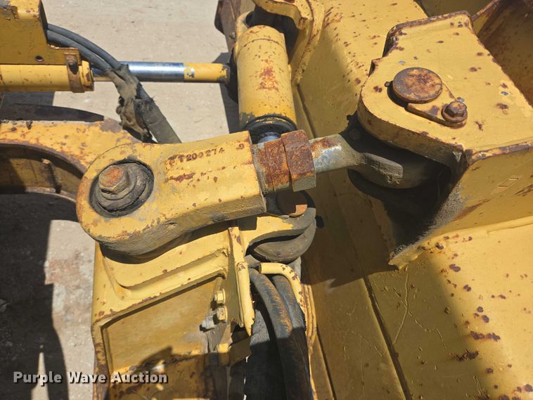 image for item EQ4086 John Deere 550J dozer