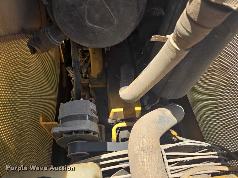 image for item EQ4086 John Deere 550J dozer