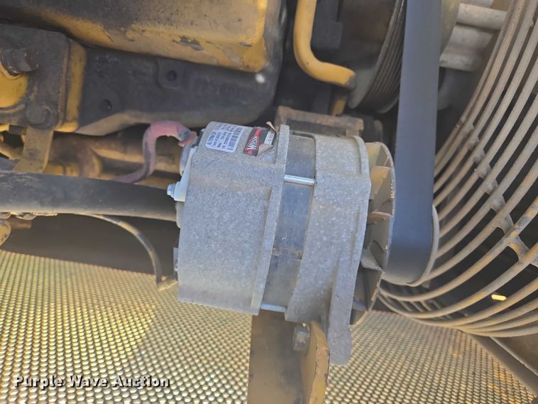 image for item EQ4086 John Deere 550J dozer