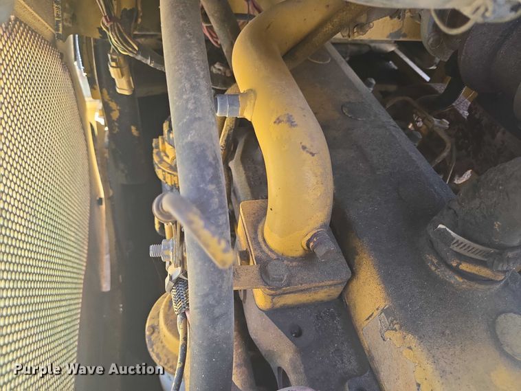 image for item EQ4086 John Deere 550J dozer