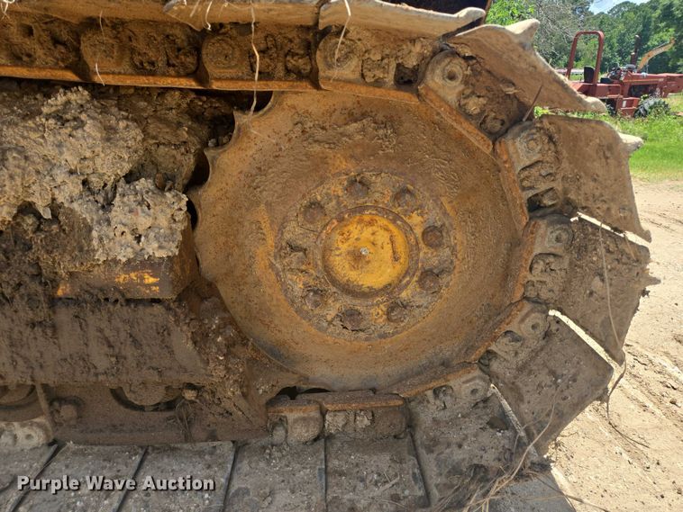 image for item EQ4086 John Deere 550J dozer