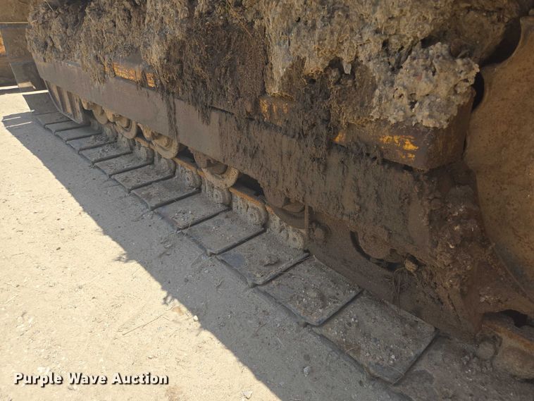 image for item EQ4086 John Deere 550J dozer