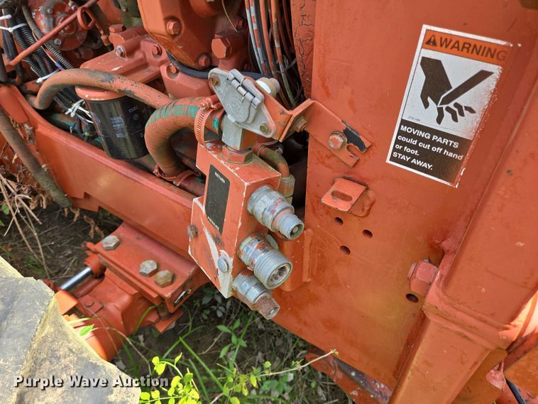 image for item EQ4087 1999 Ditch Witch 8020JD trencher
