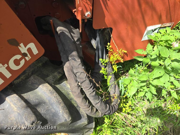 image for item EQ4087 1999 Ditch Witch 8020JD trencher