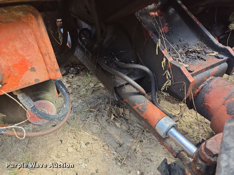 image for item EQ4088 Ditch Witch trencher