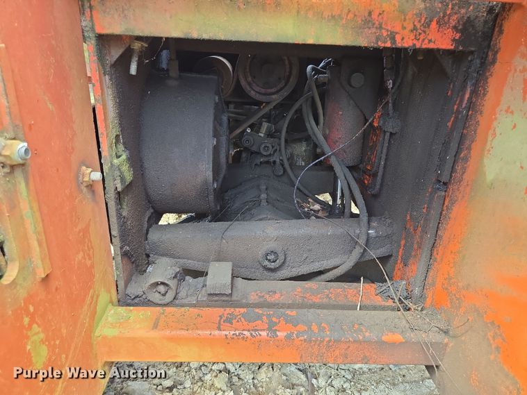 image for item EQ4088 Ditch Witch trencher