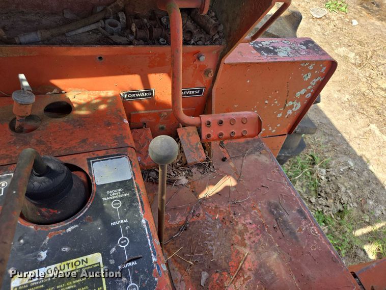 image for item EQ4088 Ditch Witch trencher
