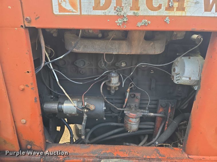 image for item EQ4088 Ditch Witch trencher