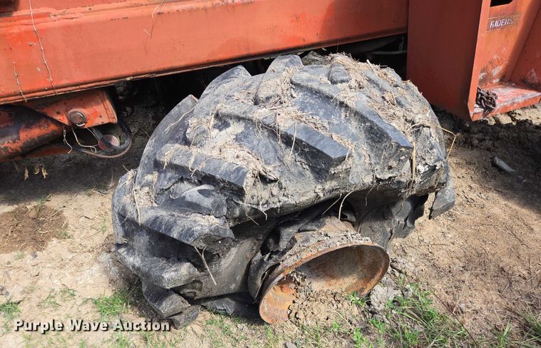 image for item EQ4088 Ditch Witch trencher