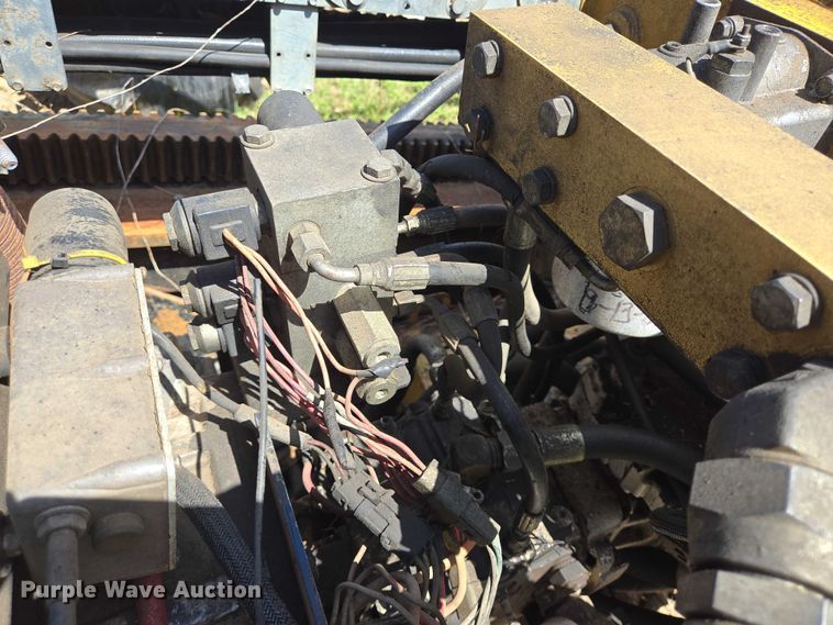 image for item EQ4089 2000 Vermeer D33x44 directional boring unit