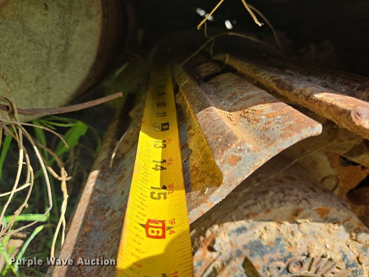 image for item EQ4089 2000 Vermeer D33x44 directional boring unit