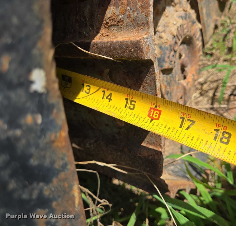 image for item EQ4089 2000 Vermeer D33x44 directional boring unit