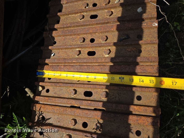 image for item EQ4089 2000 Vermeer D33x44 directional boring unit