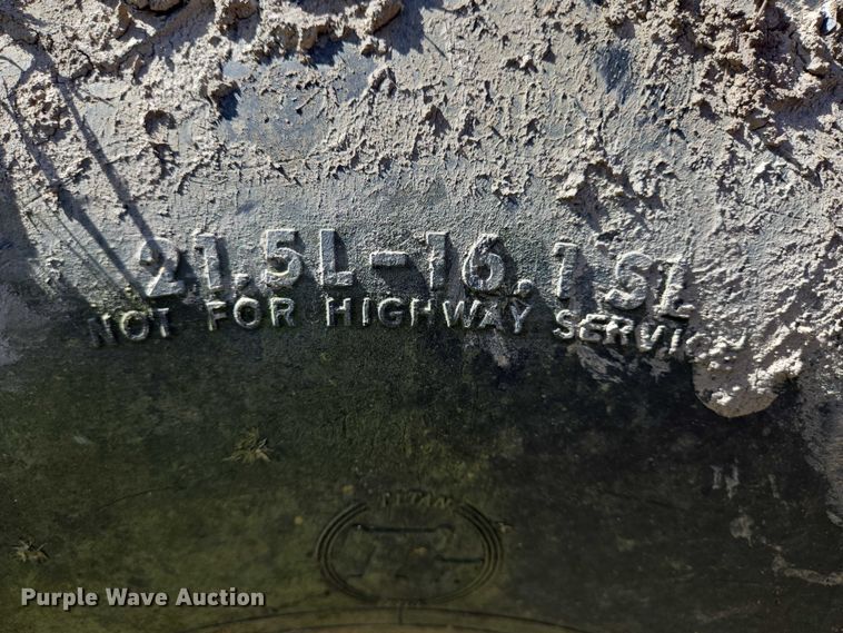 image for item EQ4090 Ditch Witch R100 trencher