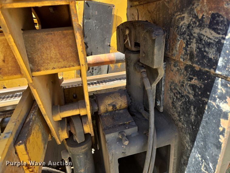 image for item EQ4091 2000 Vermeer D50x100 directional boring unit