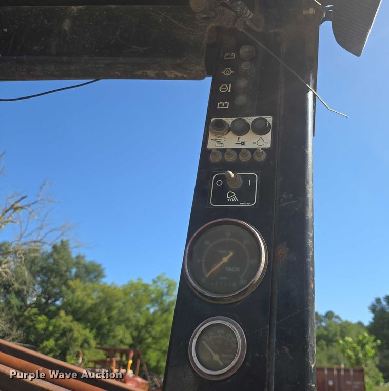 image for item EQ4091 2000 Vermeer D50x100 directional boring unit