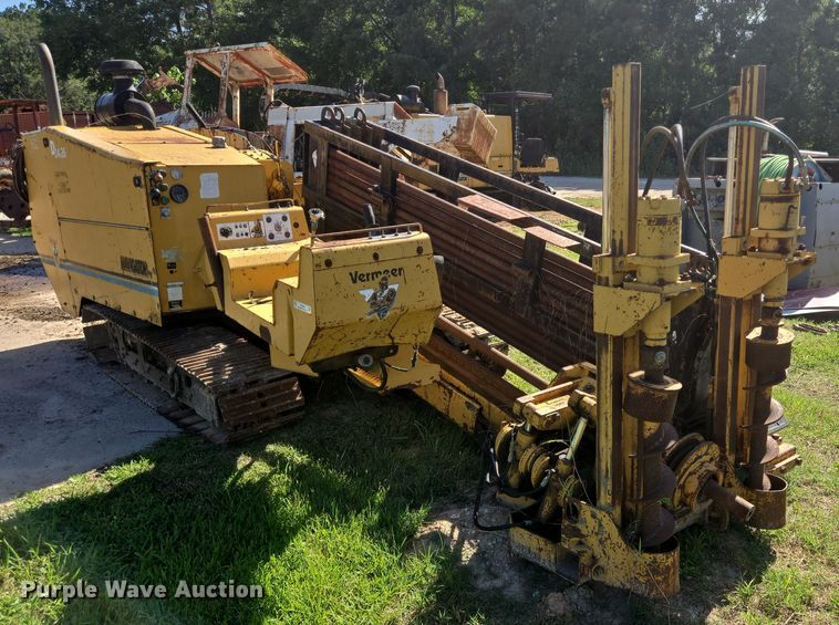 image for item EQ4093 1998 Vermeer D24X26 directional boring unit