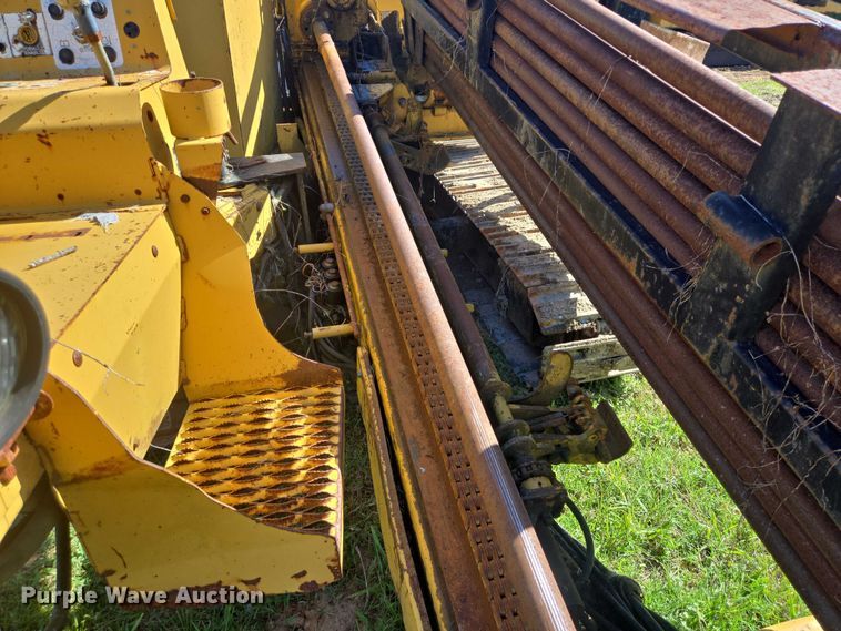 image for item EQ4093 1998 Vermeer D24X26 directional boring unit