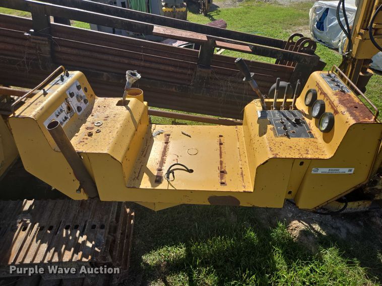 image for item EQ4093 1998 Vermeer D24X26 directional boring unit