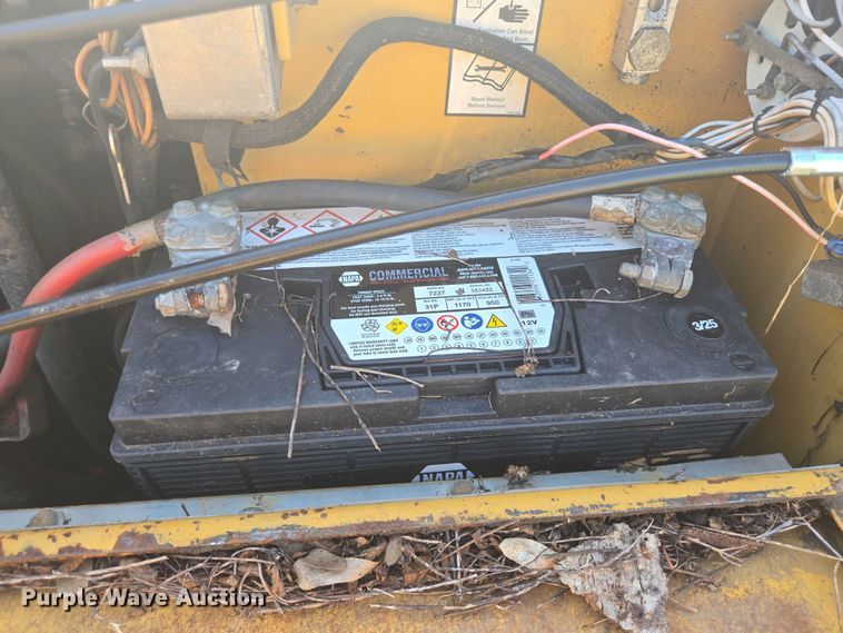 image for item EQ4093 1998 Vermeer D24X26 directional boring unit