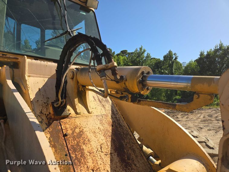 image for item EQ4094 Komatsu 515CCH wheel loader