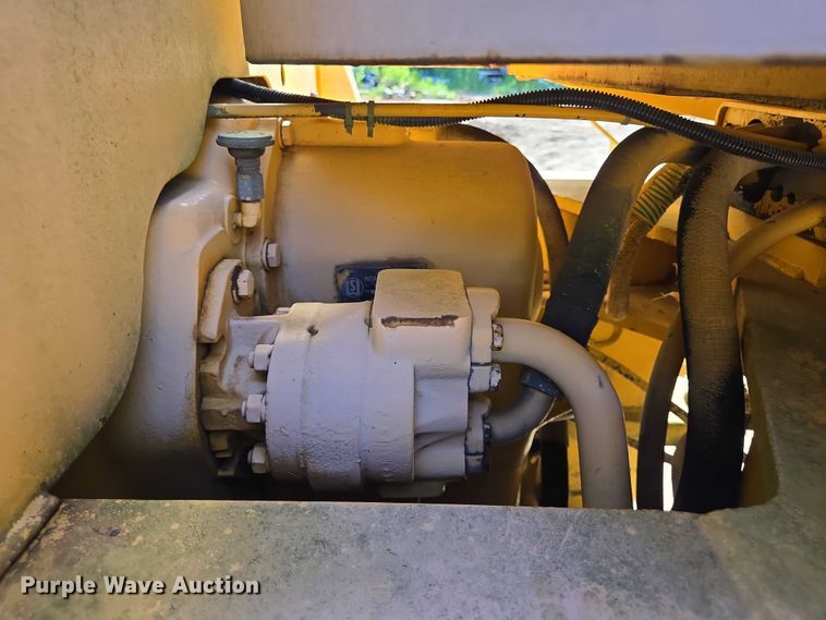 image for item EQ4094 Komatsu 515CCH wheel loader