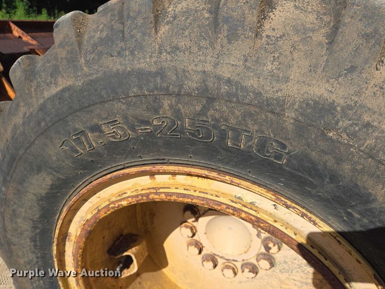 image for item EQ4094 Komatsu 515CCH wheel loader