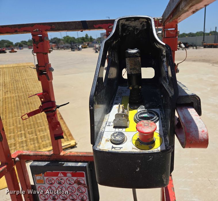 image for item EQ4095 2020 Skyjack SJ3219 scissor lift