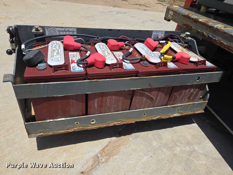 image for item EQ4095 2020 Skyjack SJ3219 scissor lift