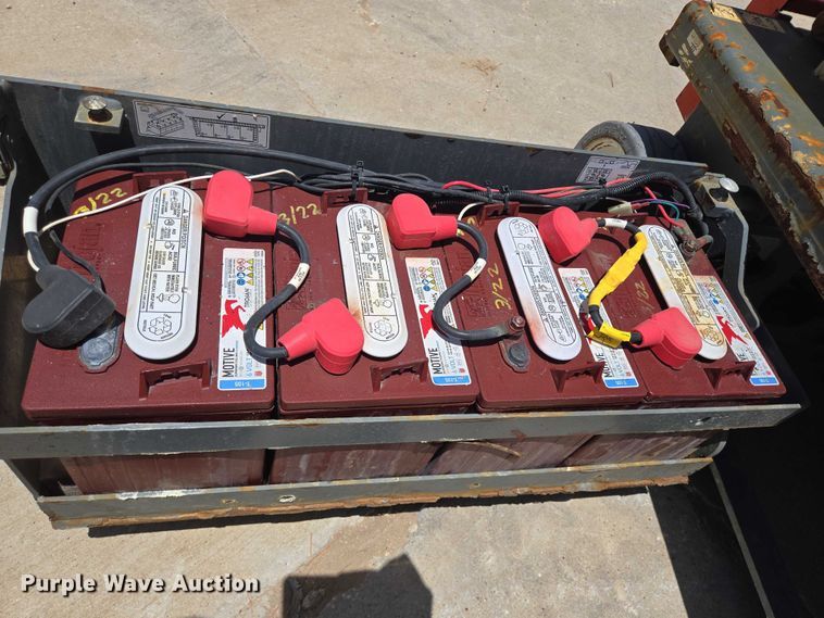 image for item EQ4095 2020 Skyjack SJ3219 scissor lift