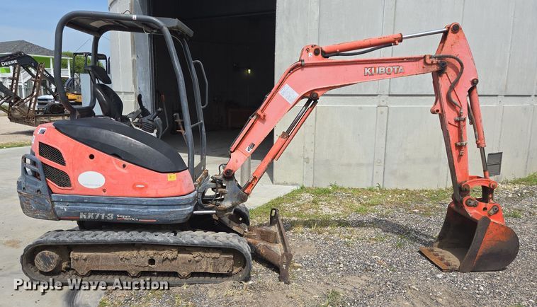 EXCAVADORA 2011 KUBOTA KX713S