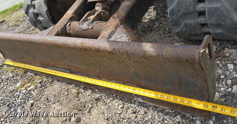 image for item EQ4096 2011 Kubota KX71-3S mini excavator