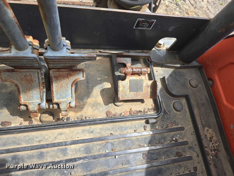 image for item EQ4096 2011 Kubota KX71-3S mini excavator