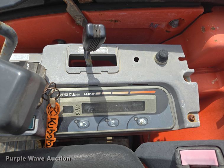 image for item EQ4096 2011 Kubota KX71-3S mini excavator