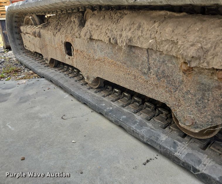 image for item EQ4096 2011 Kubota KX71-3S mini excavator