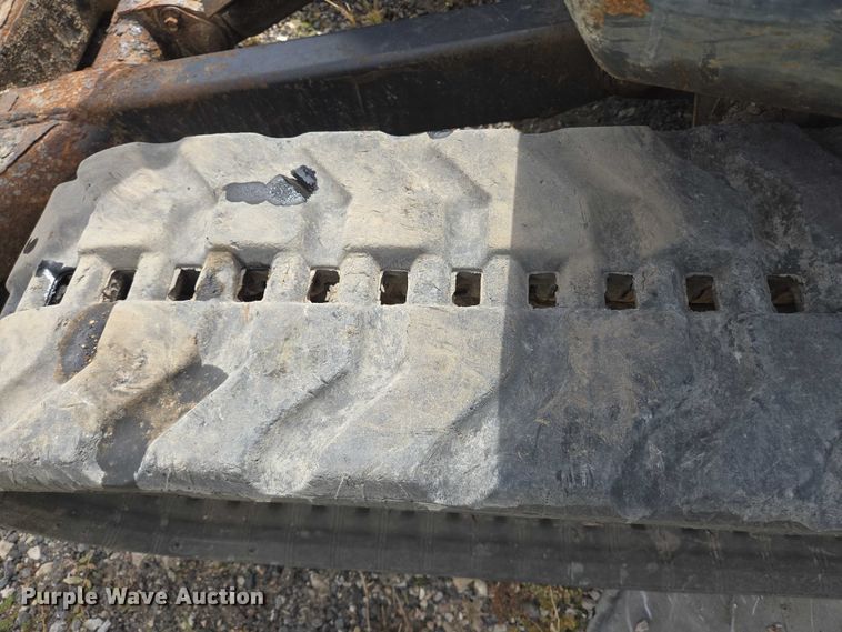 image for item EQ4096 2011 Kubota KX71-3S mini excavator