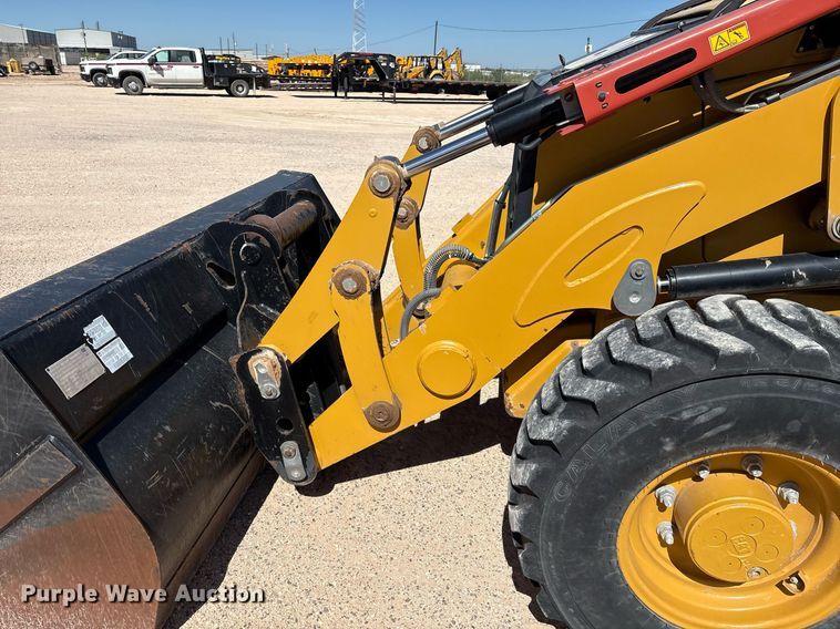 image for item ES7001 2019 Caterpillar 420F2 IT backhoe