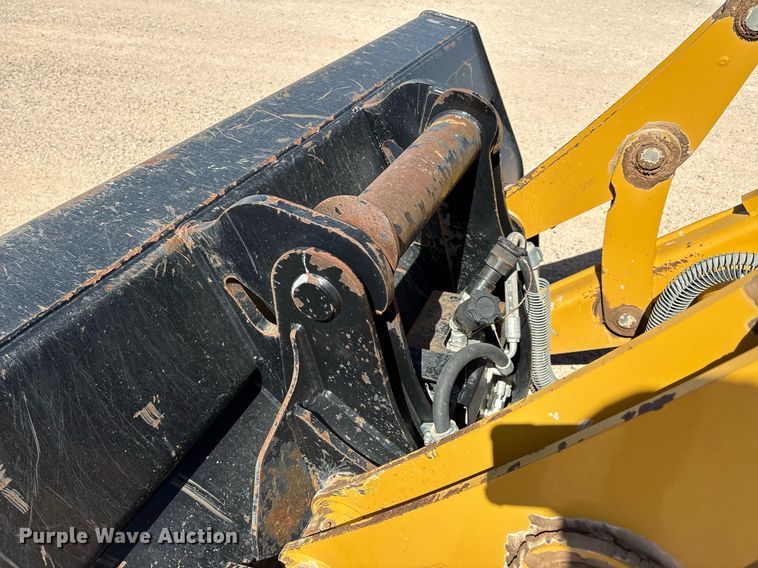 image for item ES7001 2019 Caterpillar 420F2 IT backhoe